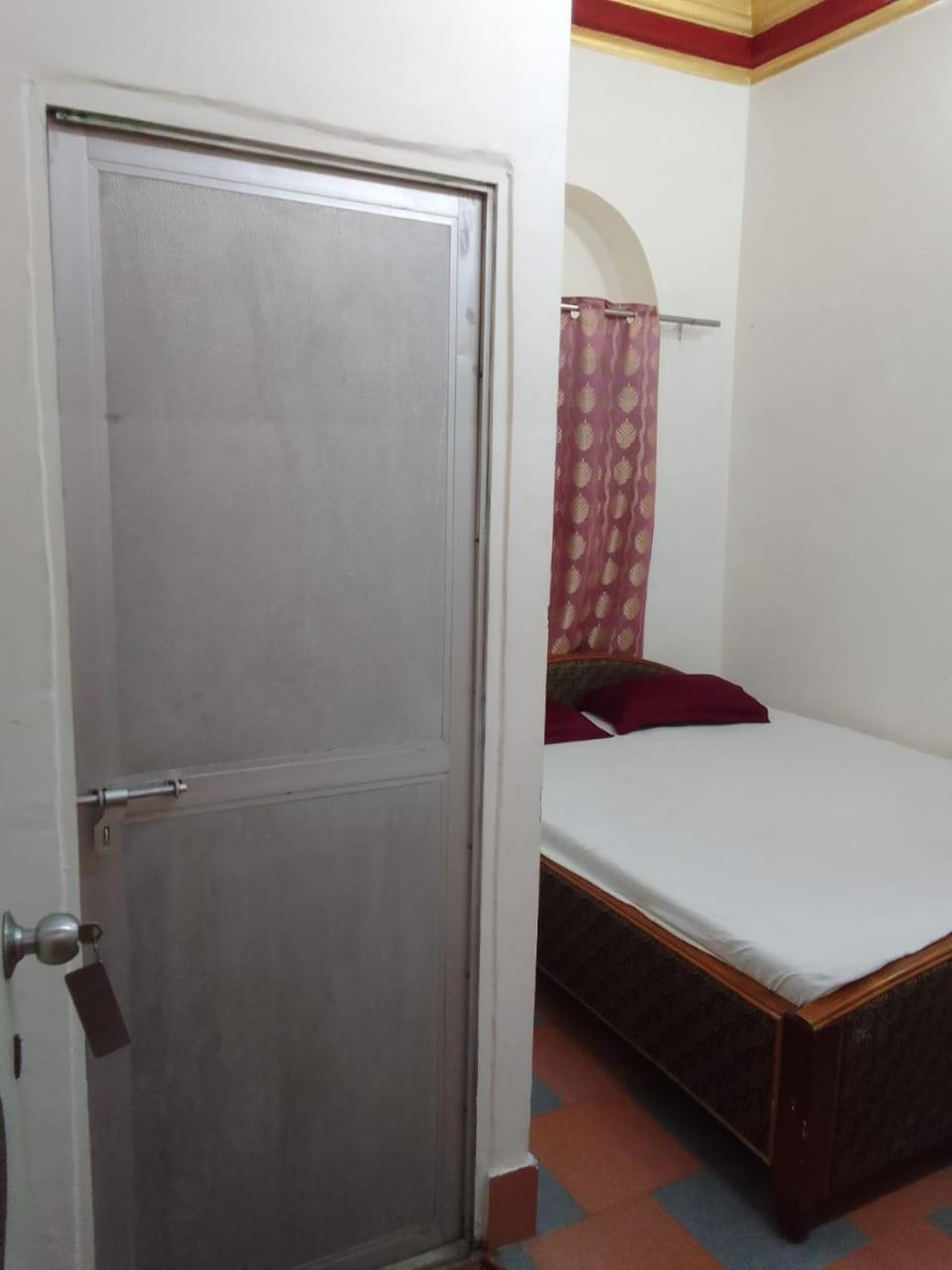 Ganga Fuji Home Varanasi Luaran gambar