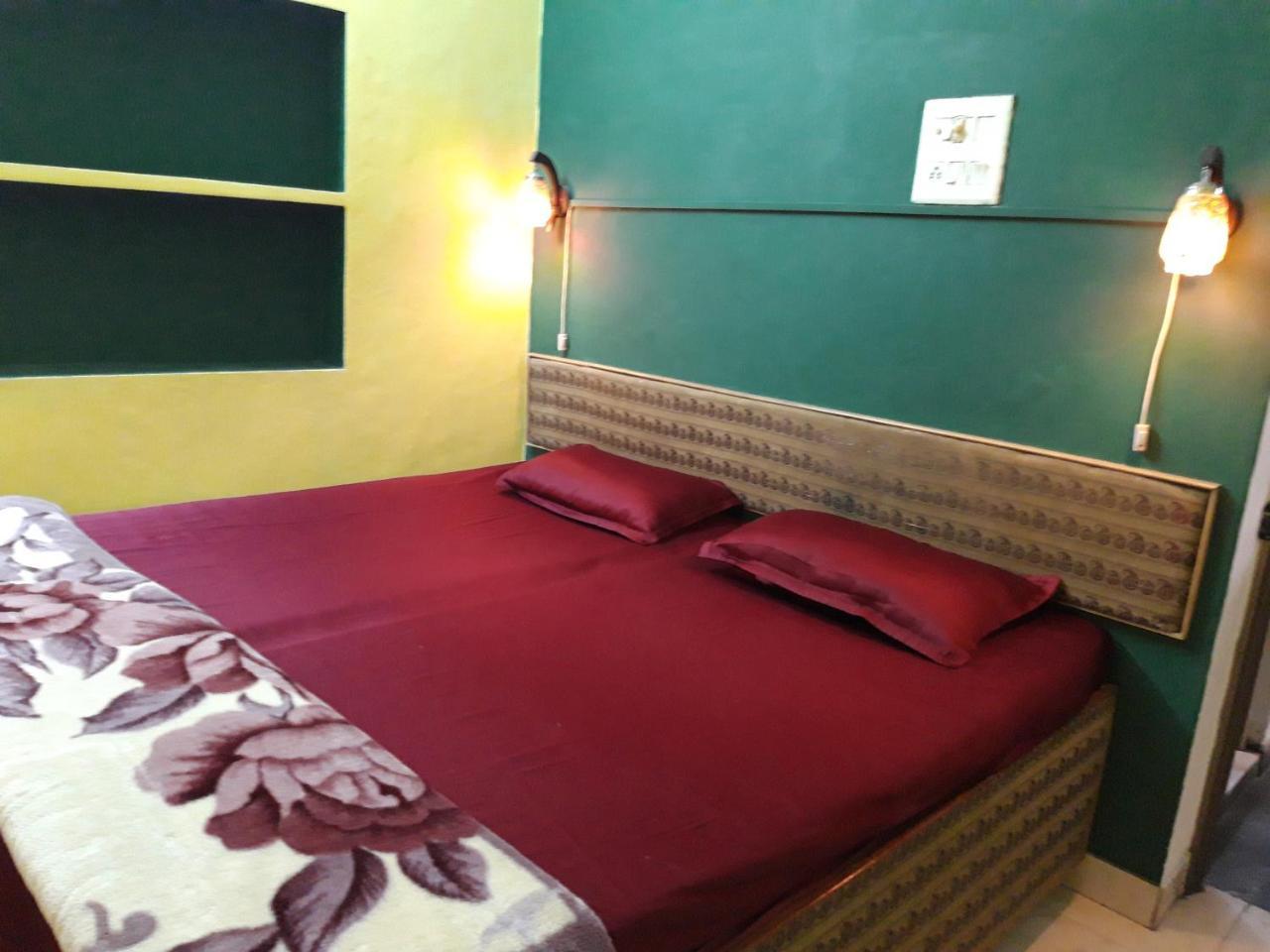Ganga Fuji Home Varanasi Luaran gambar