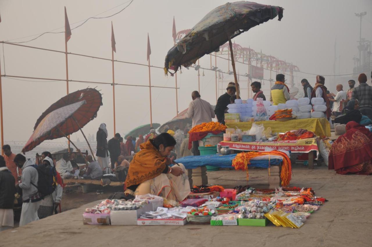 Ganga Fuji Home Varanasi Luaran gambar